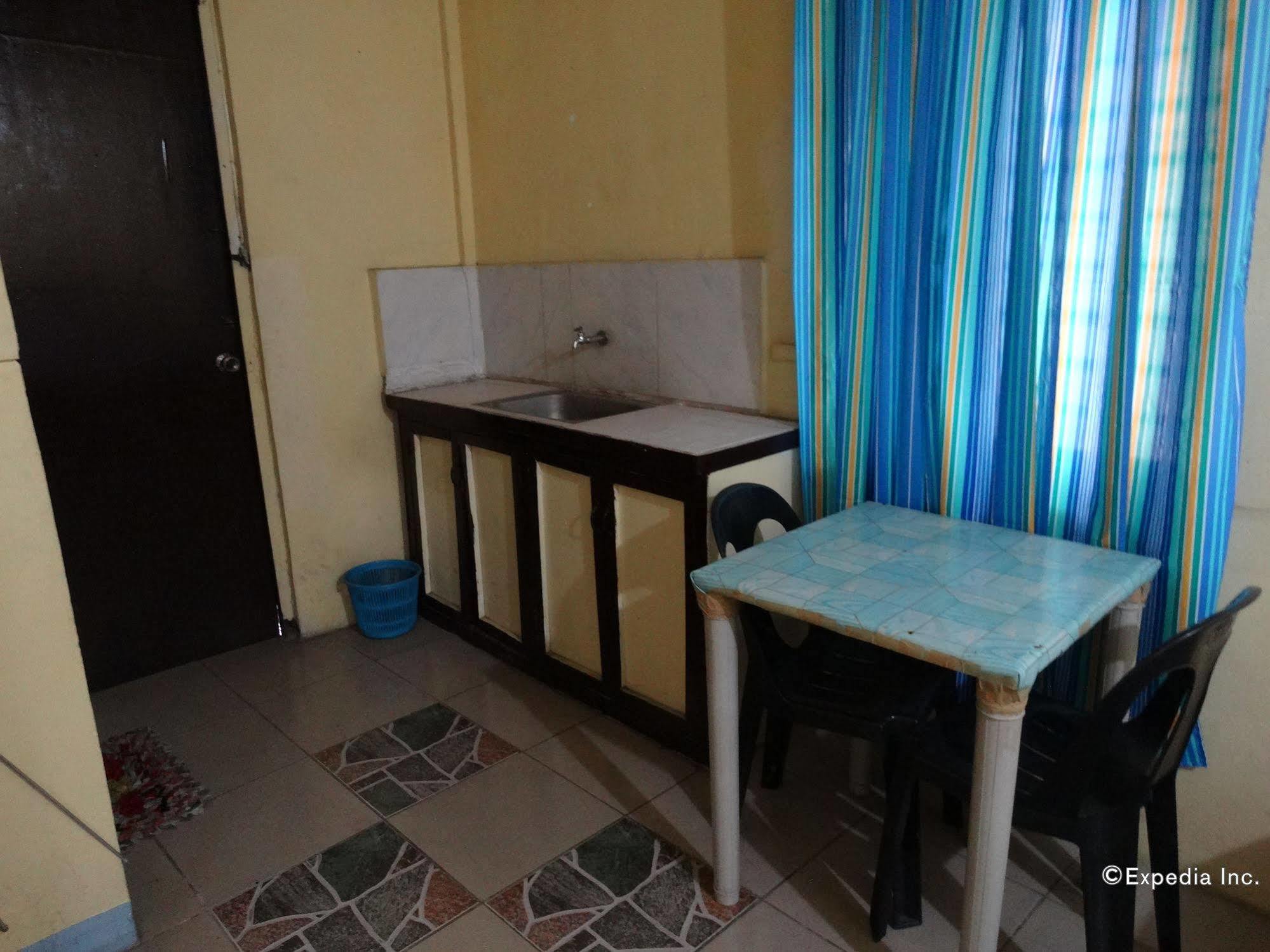 Quoyas Inn Davao City Eksteriør bilde